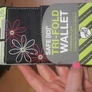 SAFE ID TRI FOLD WALLET